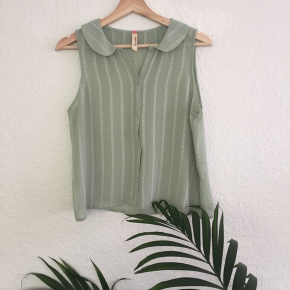 Tops - BUTTON UP TOP WITH CUTE COLLAR